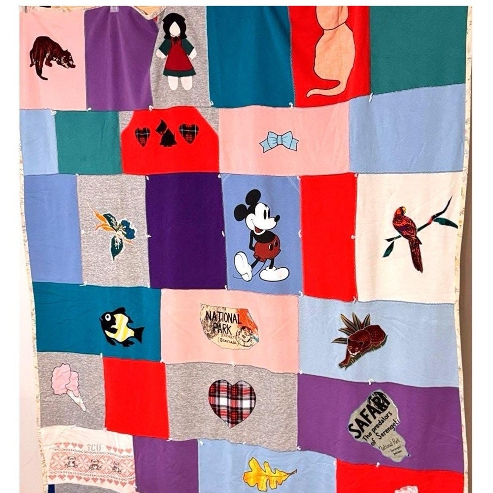 Handmade‎ Patchwork T-Shirt Quilt Throw Mickey Mouse Cats Animals 79x62